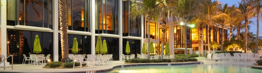 hotel poolside