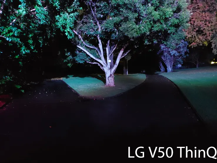 LG V50 ThinQ Park