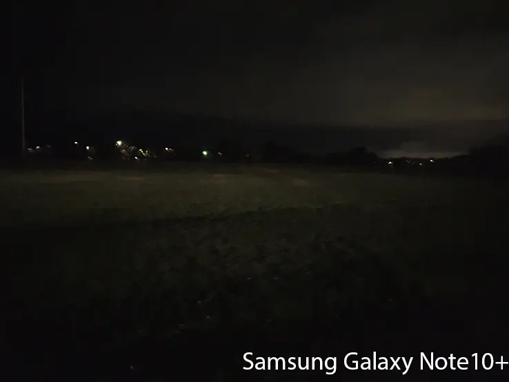 Galaxy Note10 Plus night shot