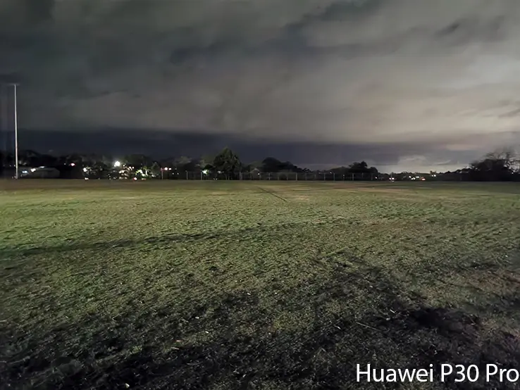 Huawei P30 Pro night shot