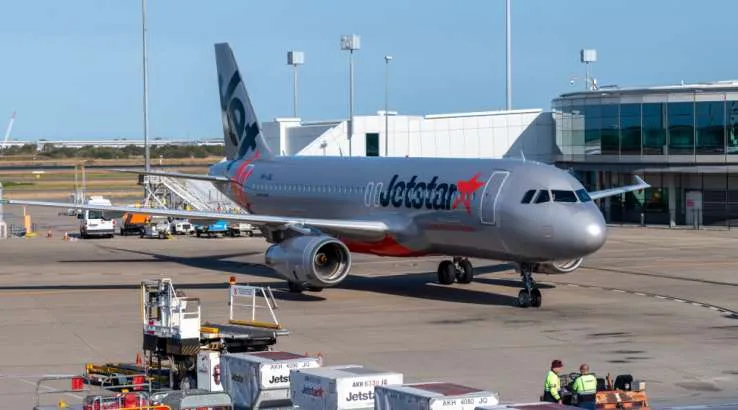 jetstar buy baggage