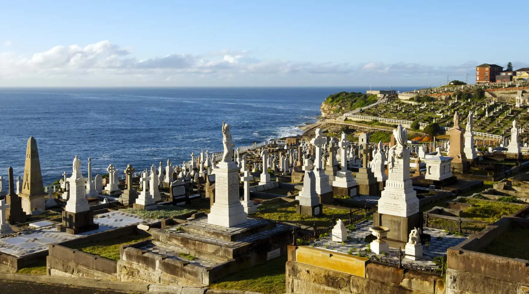 cemetary_gettyimages_1800x1000