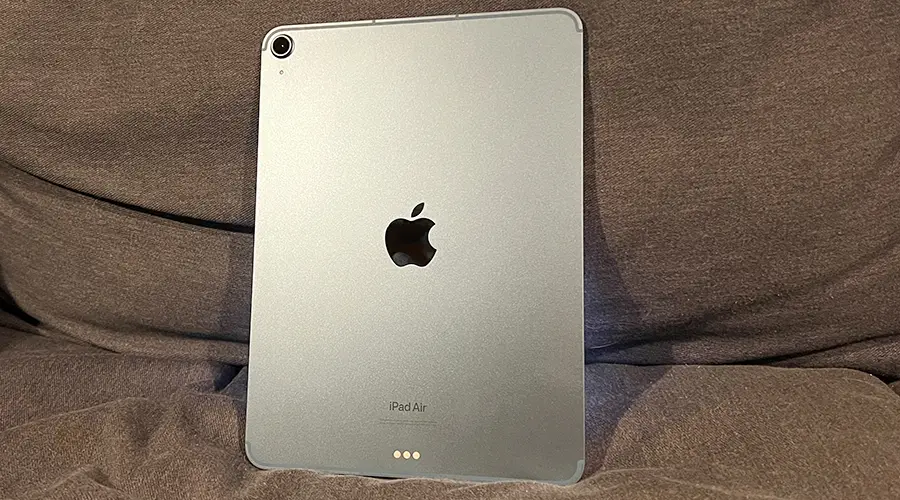 Why Did Apple Put the M1 Chip In the iPad Air?, by Kobe V, Mac O'Clock